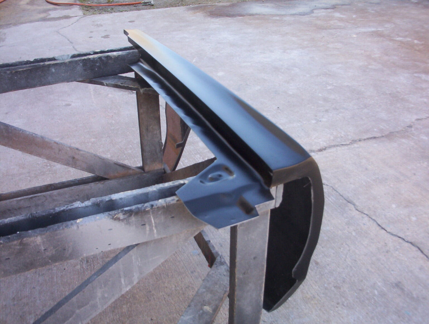 1970-1972 Dart / Demon Fiberglass Fenders With Light Buckets (4 Pieces) (Pair) - Glasstek FF035 - view 3
