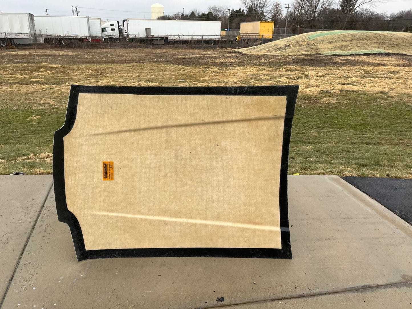 1987-1993 Mustang Stock Flat Pin-On Fiberglass Hood Extended W/Cowl Panel (For Profe) - Glasstek H9066 - view 4