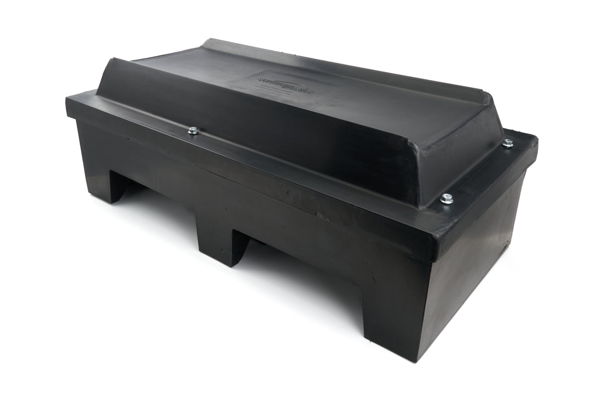 Scribner Cylinder Head Case - 31.5 x 13.5 x 7 in - Plastic - Black - Dodge Cummins - Each