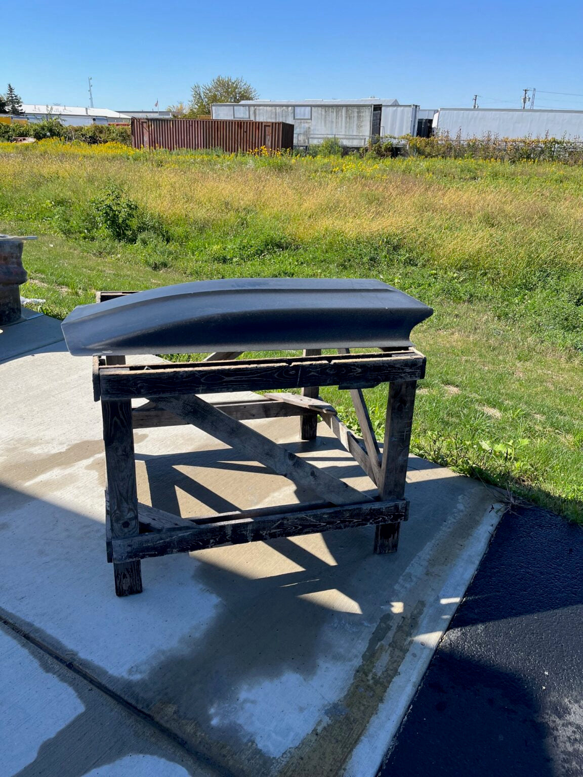 4" Cowl Induction Fiberglass Scoop 25" W X 53" L X 4" Tall - Glasstek GCS040 product image