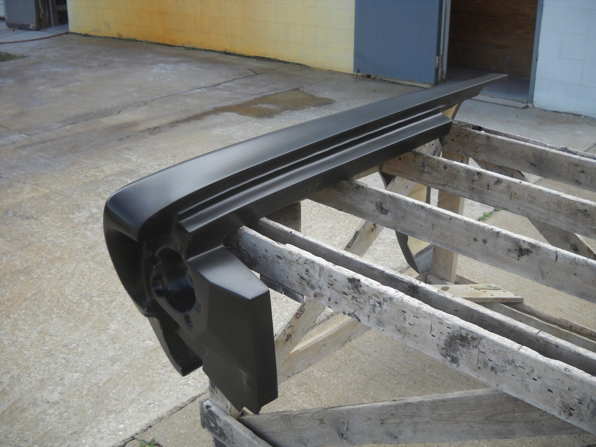 1966 Barracuda Fiberglass Fenders (With Light Buckets) - Glasstek FF038 - view 3