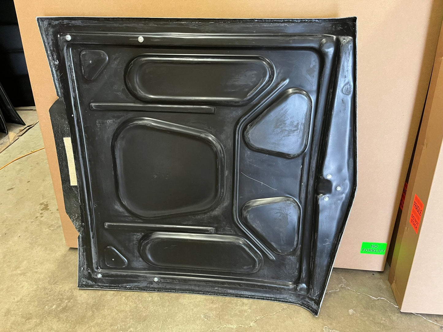 1967 Chevelle 5" Tall Sunoco / Bubble Style Bolt-On Fiberglass Hood (Full Frame) - Glasstek H1351 - view 2