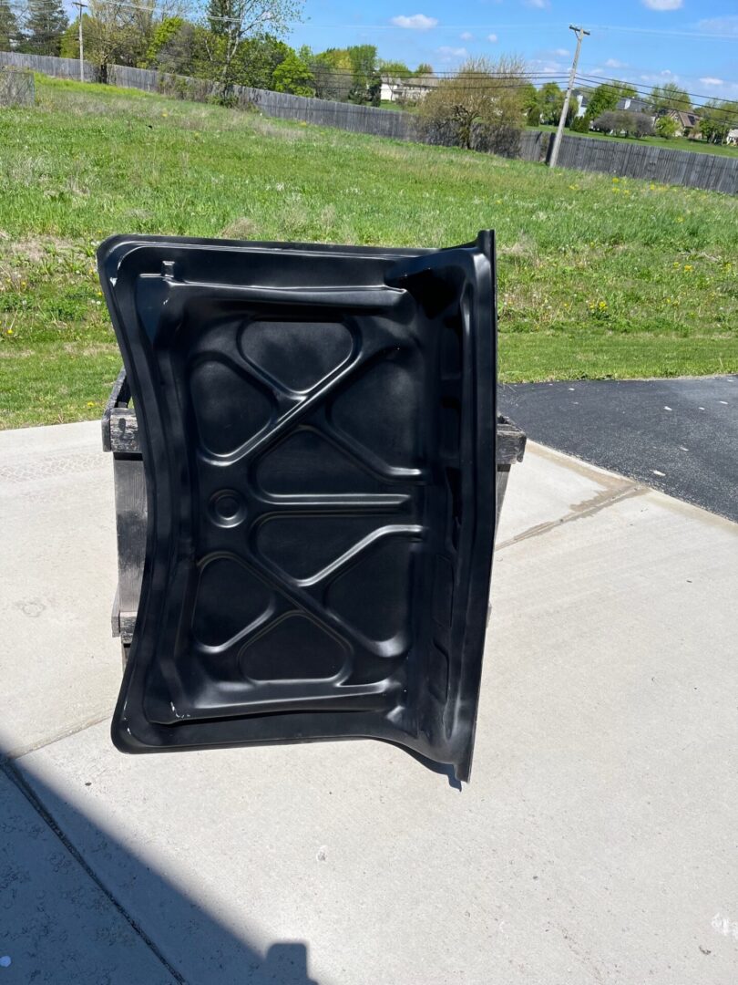 1968 Roadrunner Bolt-On Fiberglass Trunk Lid - Glasstek T7031 - view 3