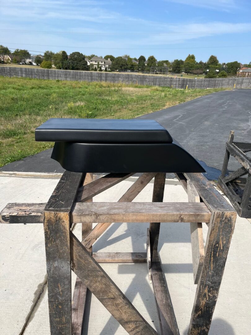 7" Snorkel Fiberglass Scoop (5" Base / 2" Top) (Two Pieces); Base 31" L X 15" W X 5 1/2" Tall (Top 25"L X 14"W X 2 1/4" T)