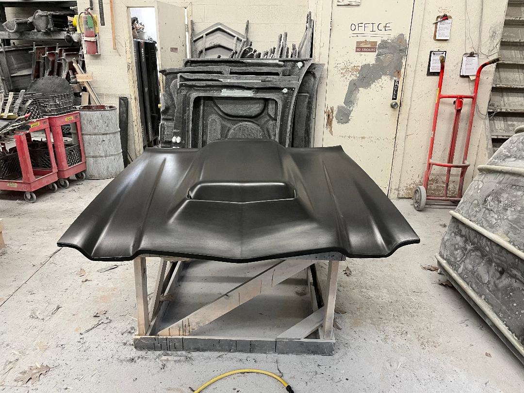 1970-1981 Camaro L88 Bolt-On Fiberglass Hood (3 1/2" Tall At Tallest Point) - Glasstek H1355 - view 3