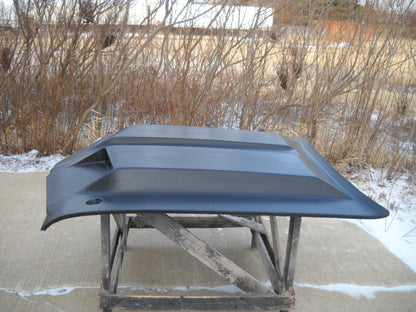 1971-1972 442 Bolt-On Fiberglass Hood With 2" Taller Scoops - Glasstek H6031 - view 3