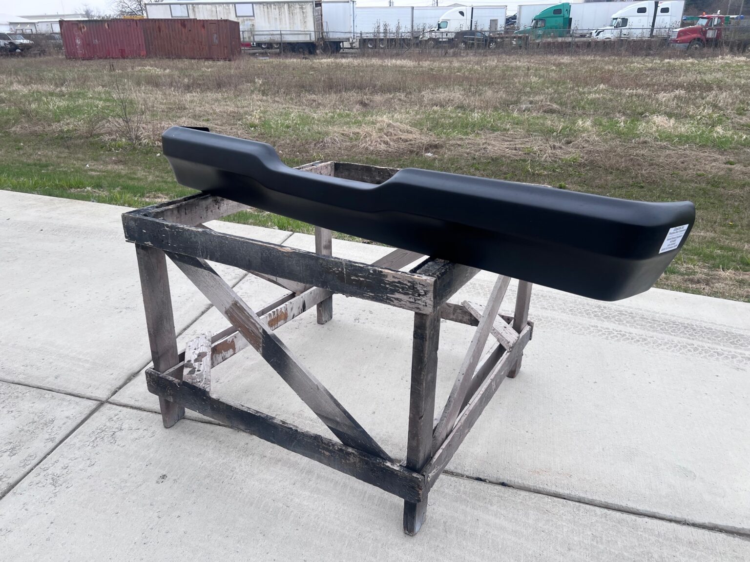1973-1974 Ventura Rear Fiberglass Bumper - Glasstek B3010 - view 3