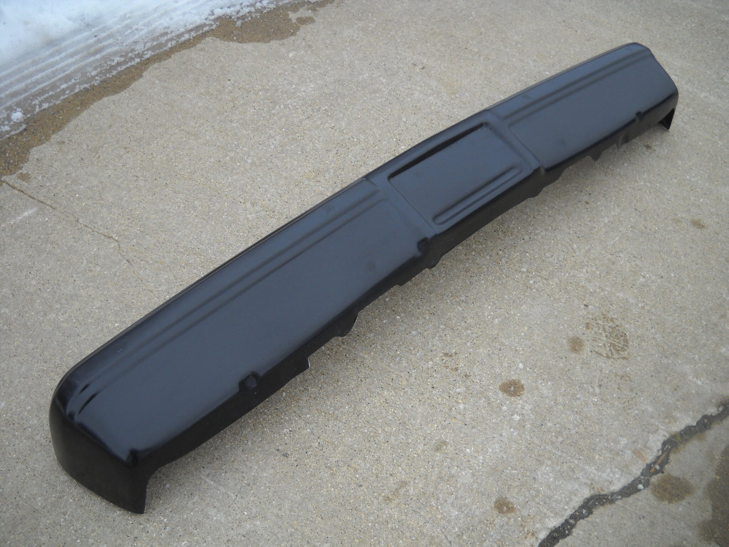 1981-1991 Chevrolet / GMC Truck Front Fiberglass Bumper (No Turn Signal Holes) (Square Body Style) - Glasstek B1080 product