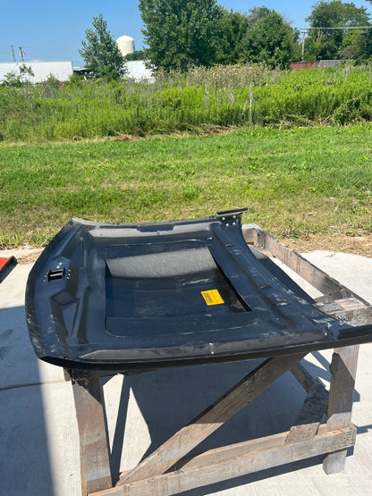 1994-2004 S-10 5" Tallsunoco / Bubble Style Bolt-On Fiberglass Hood (Stock Size) - Glasstek H1361 - view 4
