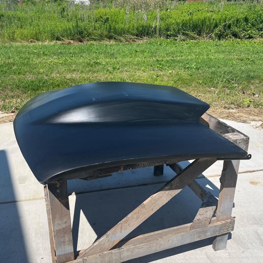 1994-2004 S-10 5" Tallsunoco / Bubble Style Bolt-On Fiberglass Hood (Stock Size) - Glasstek H1361 - view 3