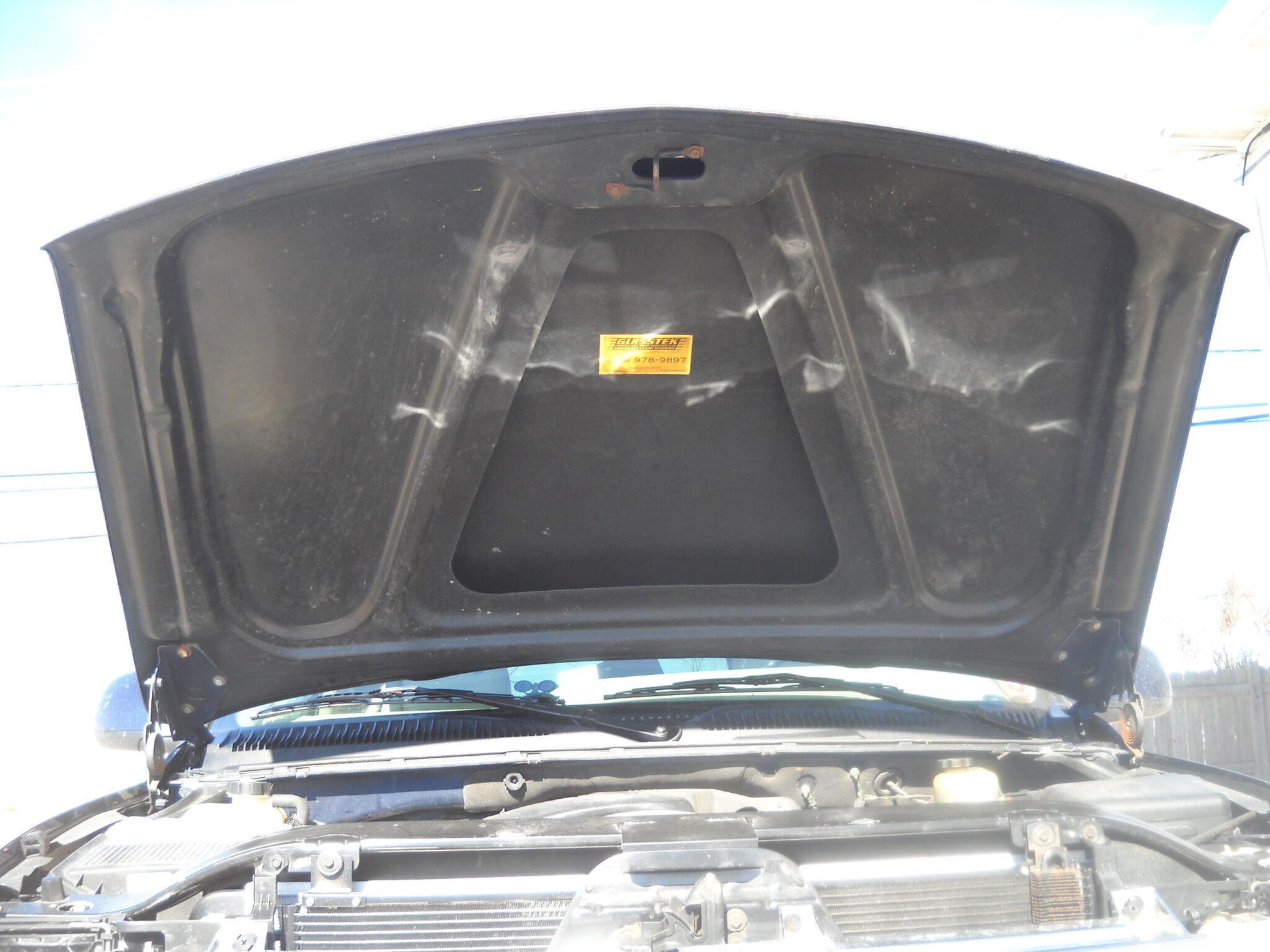 1999-2002 Chevrolet Truck 2" Cowl Induction Bolt-On Fiberglass Hood - Glasstek H1211 - view 3