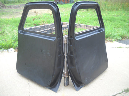 1981-1991 Chevrolet / GMC Truck Fiberglass Doors (Posts) (Pair) - Glasstek D1027 - view 4