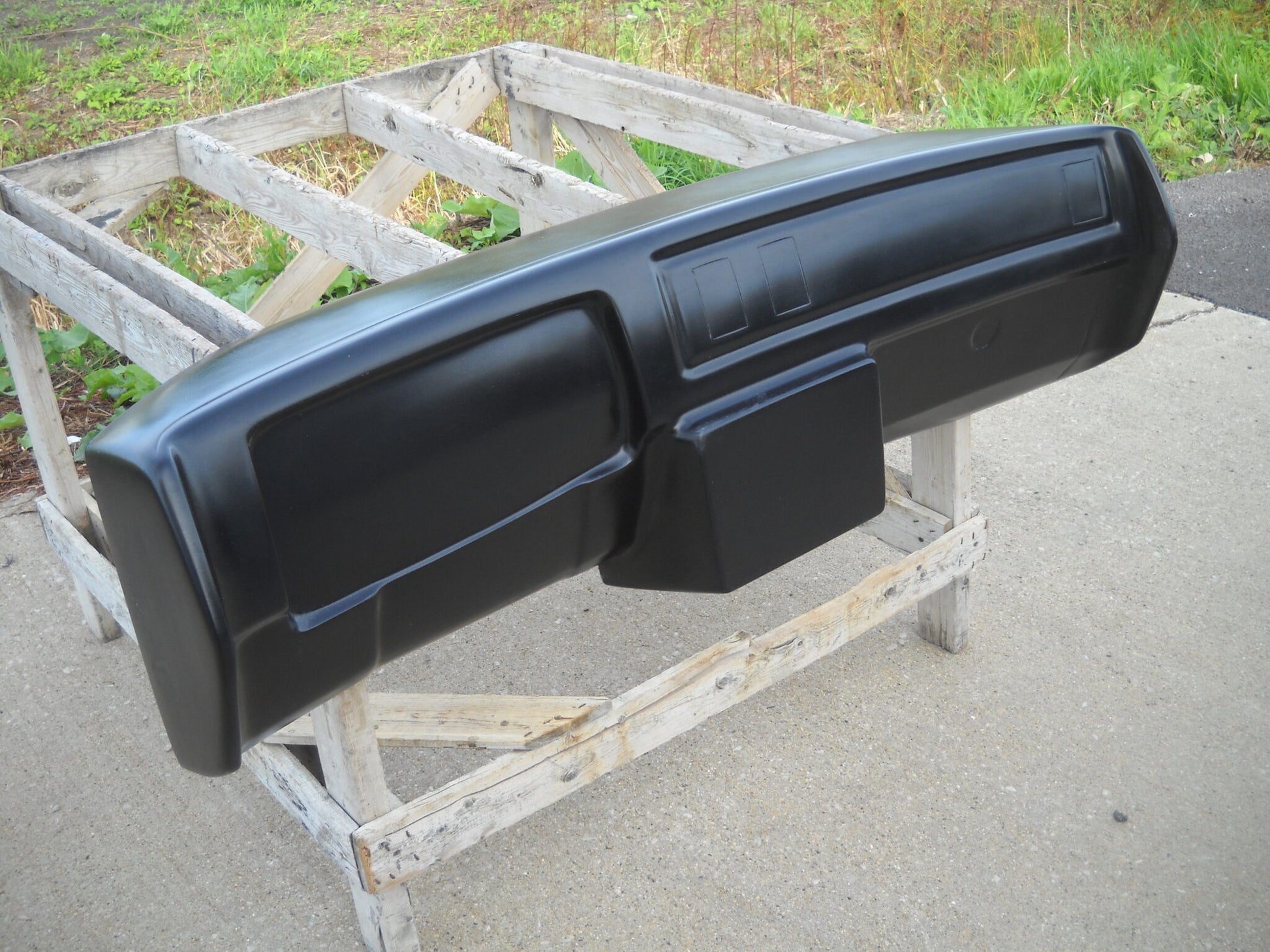 1981-1987 / 1981-1988 Regal Fiberglass Dashboard (No Gauge Pod) (55 1/2" Wide) - Glasstek DB036 - view 3