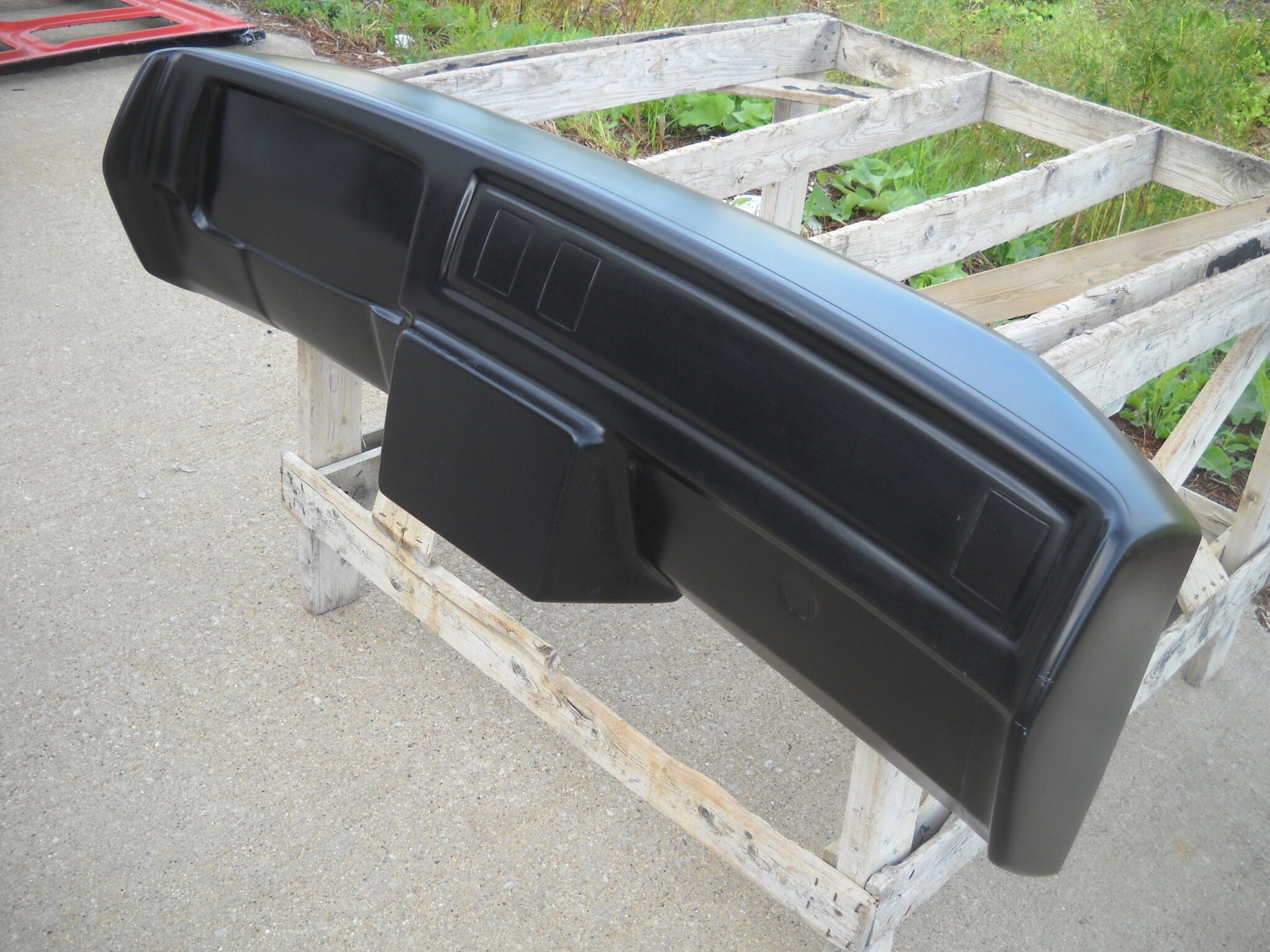 1981-1987 / 1981-1988 Regal Fiberglass Dashboard (No Gauge Pod) (55 1/2" Wide) - Glasstek DB036 - view 10