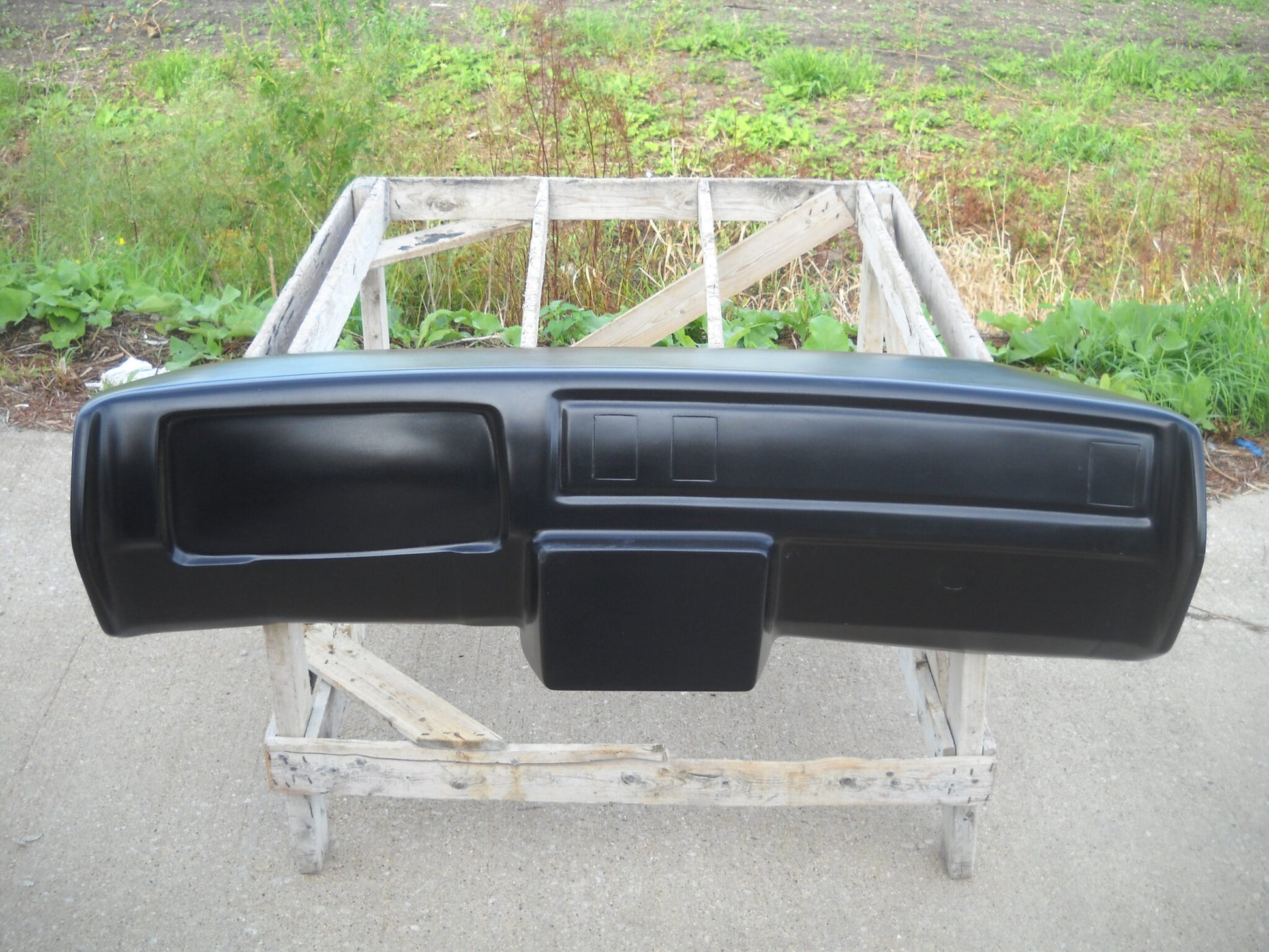 1981-1987 / 1981-1988 Regal Fiberglass Dashboard (No Gauge Pod) (55 1/2" Wide) - Glasstek DB036 product image