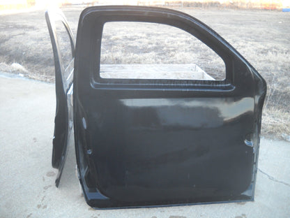 2009-2018 Dodge Ram Fiberglass Doors (Pair) - Glasstek D7016 - view 4