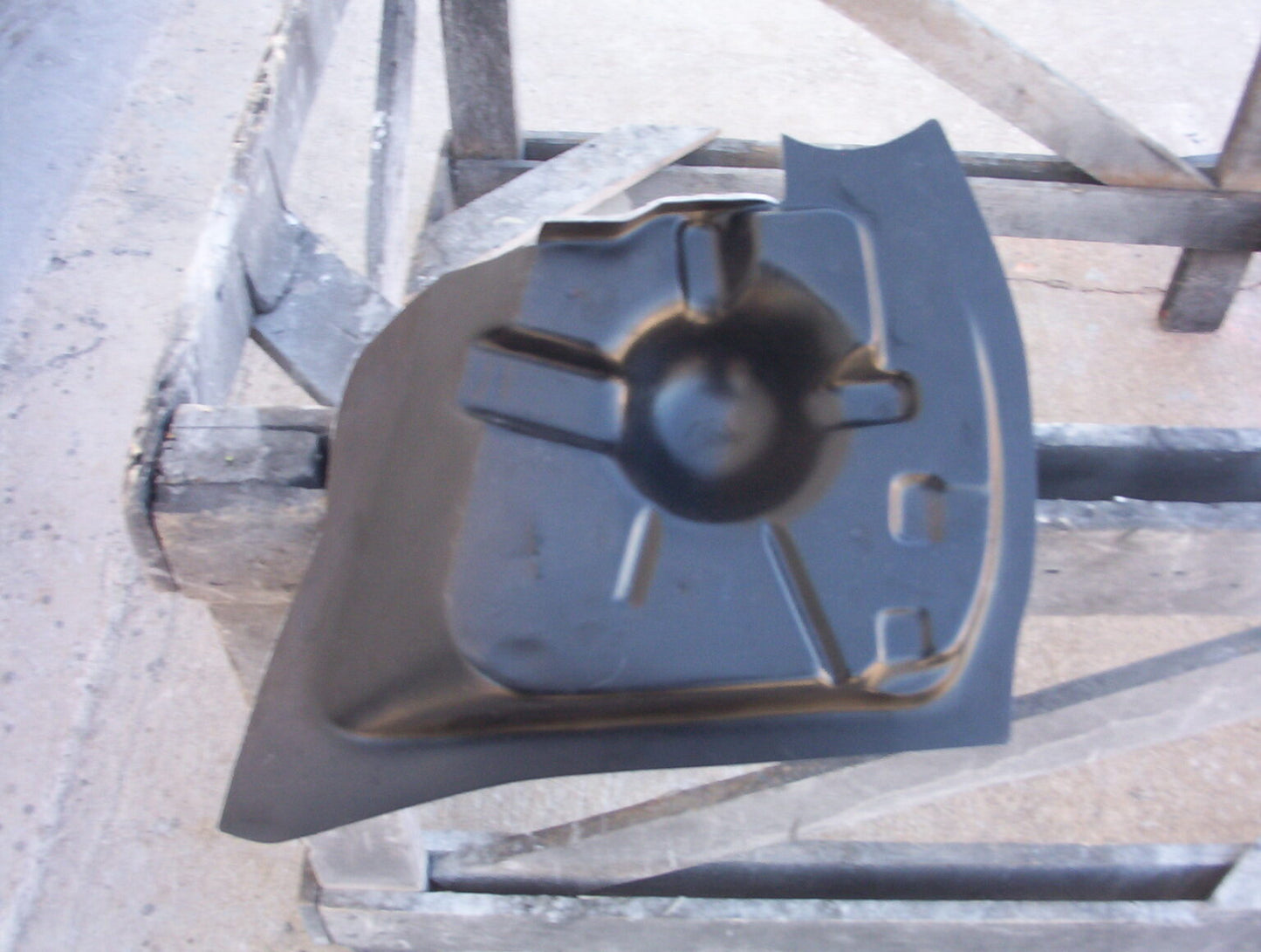 1970-1972 Dart / Demon Fiberglass Fenders With Light Buckets (4 Pieces) (Pair) - Glasstek FF035 - view 2