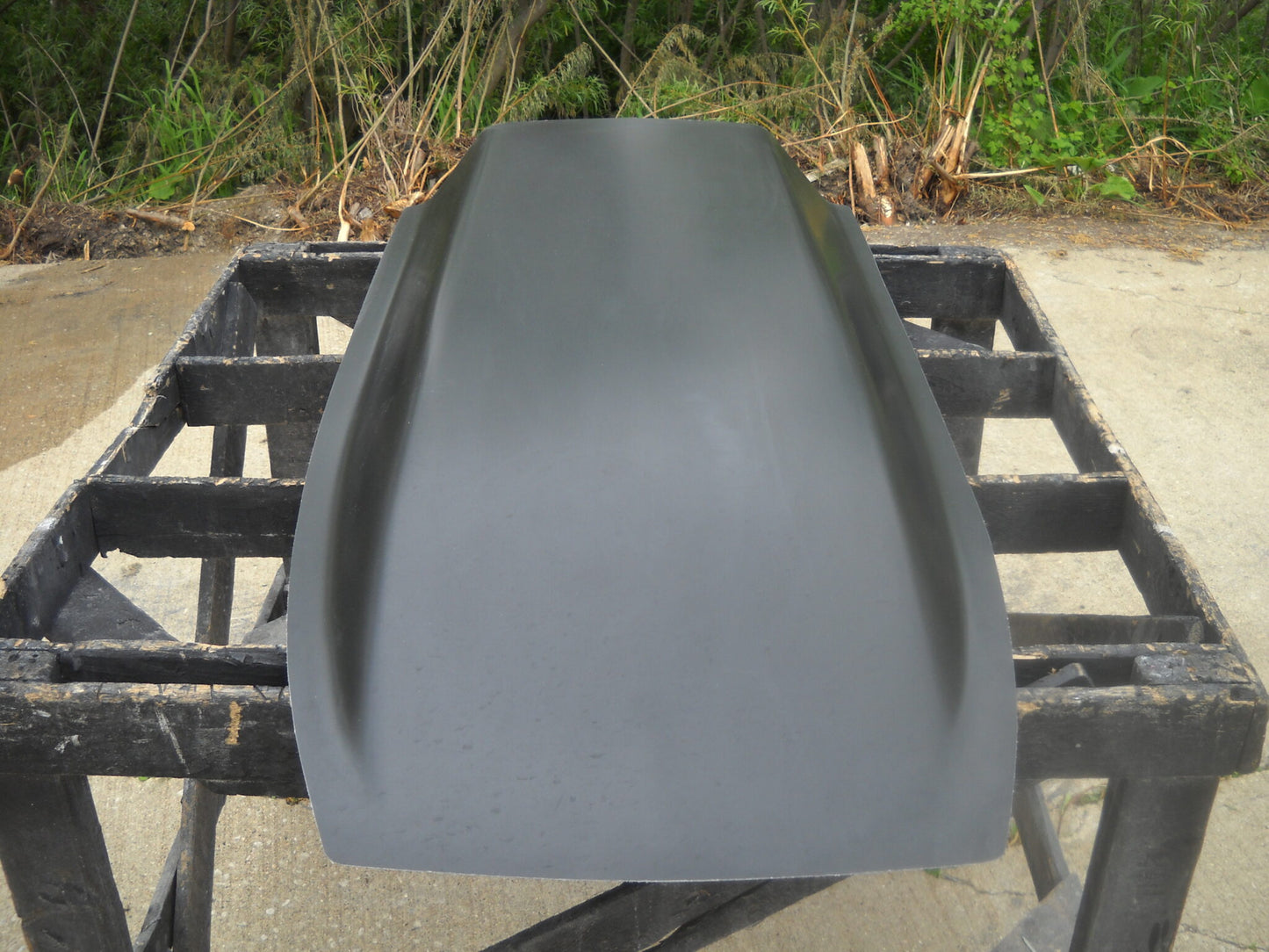4" Flat Top Cowl Fiberglass Scoop (No Center Body Line) 25" W X 59" L X 4" Tall - Glasstek GCS047 product image