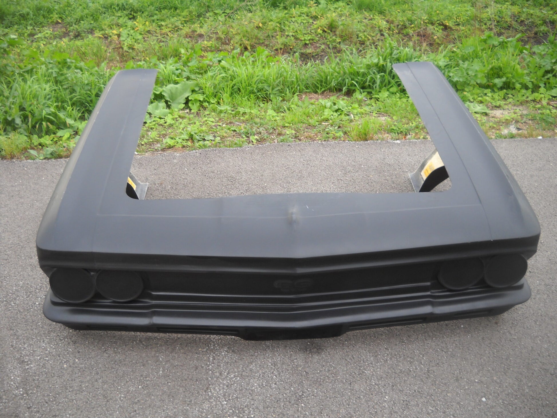 1964-1965 Chevelle Front Inner Fiberglass Fenders (Pair) - Glasstek MS037 - view 2