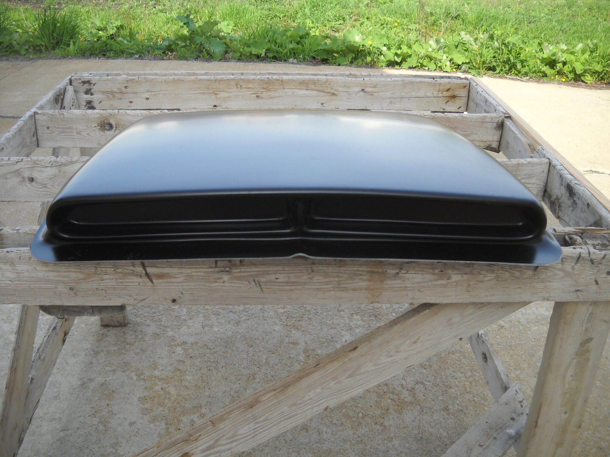 Six Pack Fiberglass Scoop; 27" W X 24" L X 3" Tall - Glasstek GS008 - view 3