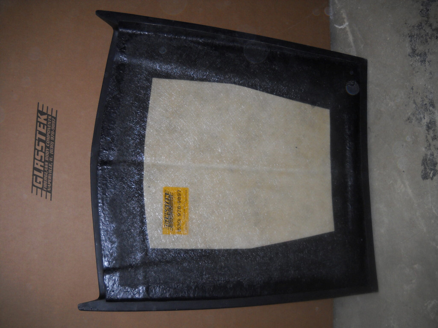 1966-1967 Mopar Hemi Super Stock Fiberglass Scoop (Straight Back) - Glasstek GS020 - view 4