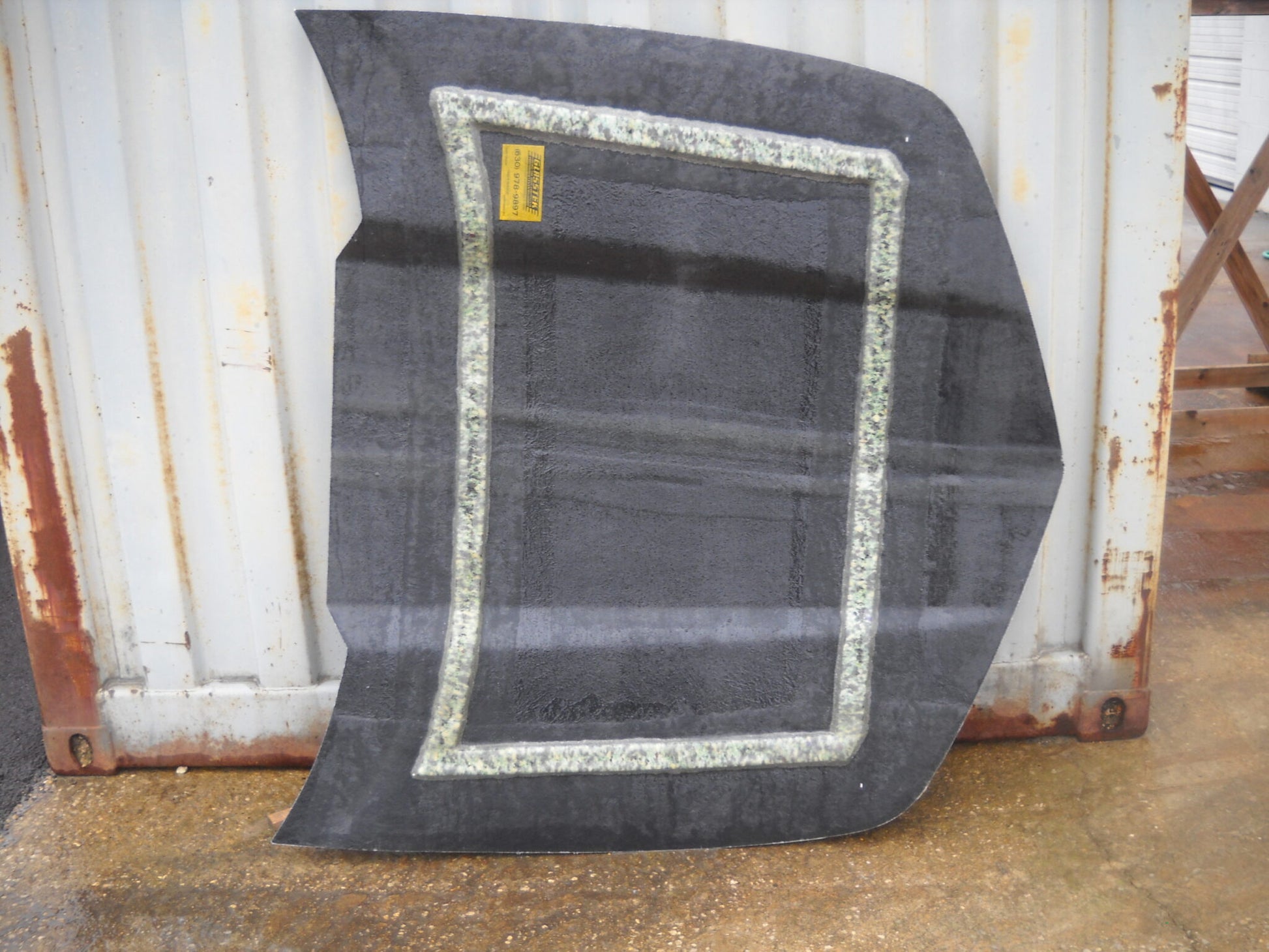 2010-2014 Camaro Extended 2" (Stock Style)Cowl Induction Pin-On Fiberglass Hood - Glasstek H1275 - view 3