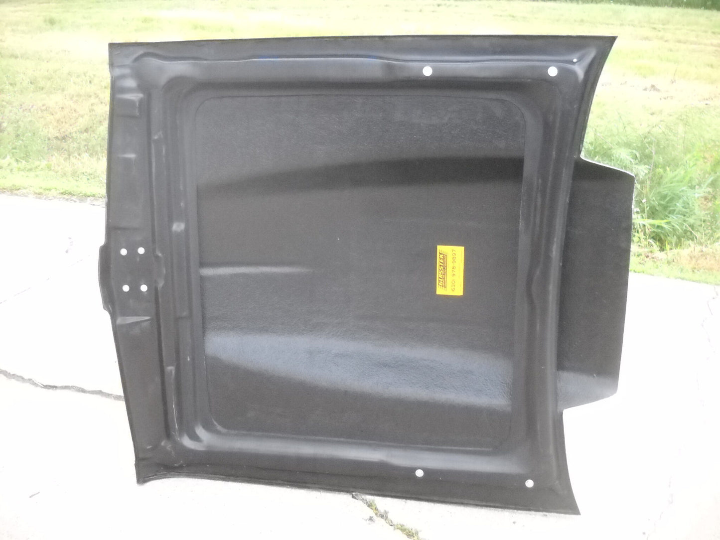 1968-1974 Nova / Chevy Ii 5" Sunoco / Bubble Style Bolt-On Fiberglass Hood - Glasstek H1325 - view 4