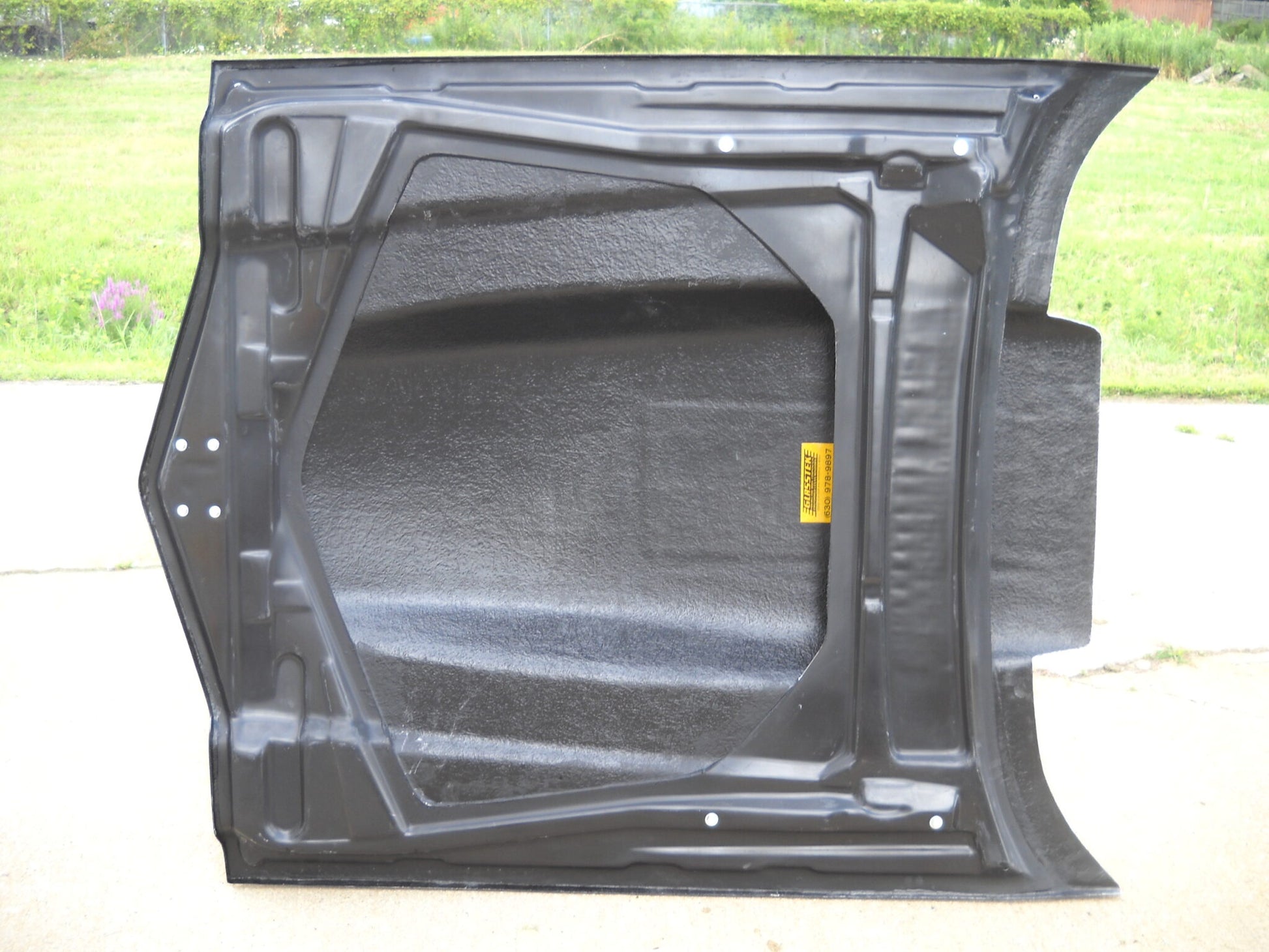 1970-1981 Camaro 5" Sunoco / Bubble Style Bolt-On Fiberglass Hood - Glasstek H1327 - view 4
