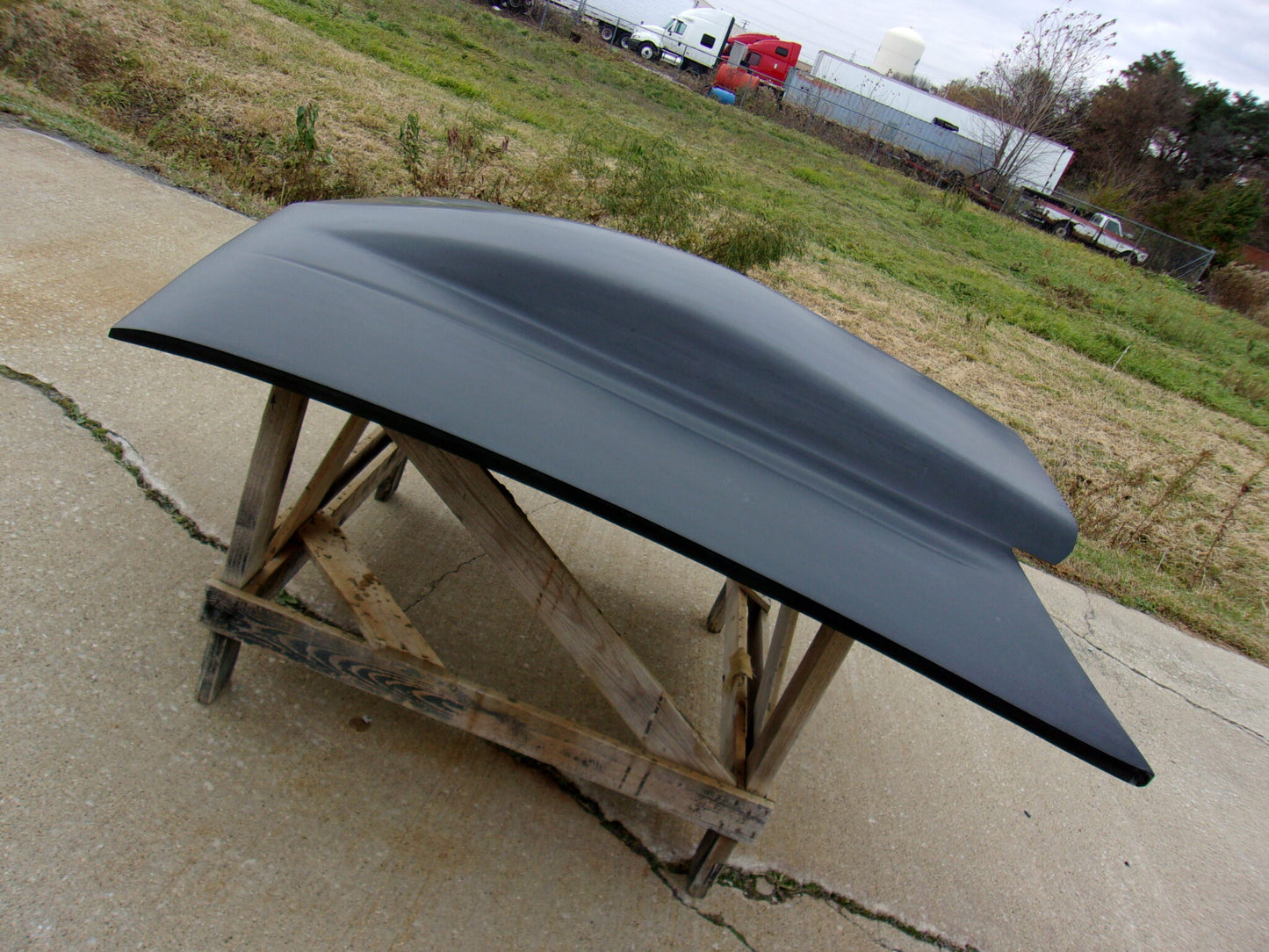 1982-1992 Camaro 5" Sunoco / Bubble Style Bolt-On Fiberglass Hood - Glasstek H1332 - view 2