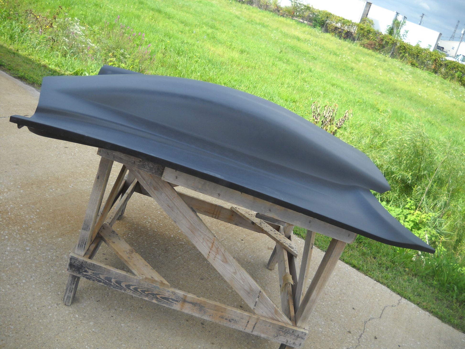 1970-1981 Camaro 6 1/2" Sunoco / Bubble Style Bolt-On Fiberglass Hood - Glasstek H1335 - view 2