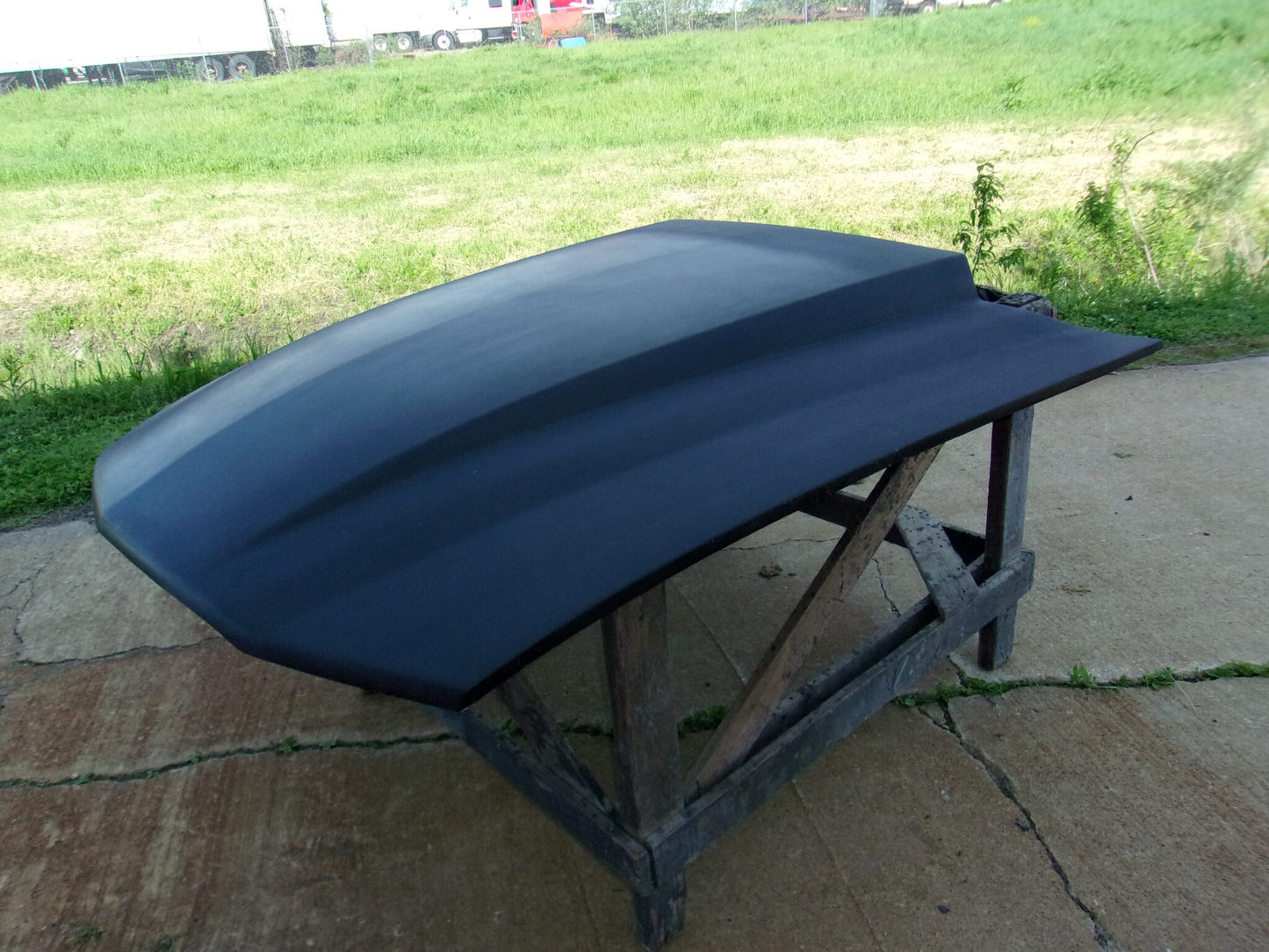 2005-2009 Mustang Gt500 2 1/2" Cowl Stock Sized Bolt-On Fiberglass Hood - Glasstek H9092 - view 2