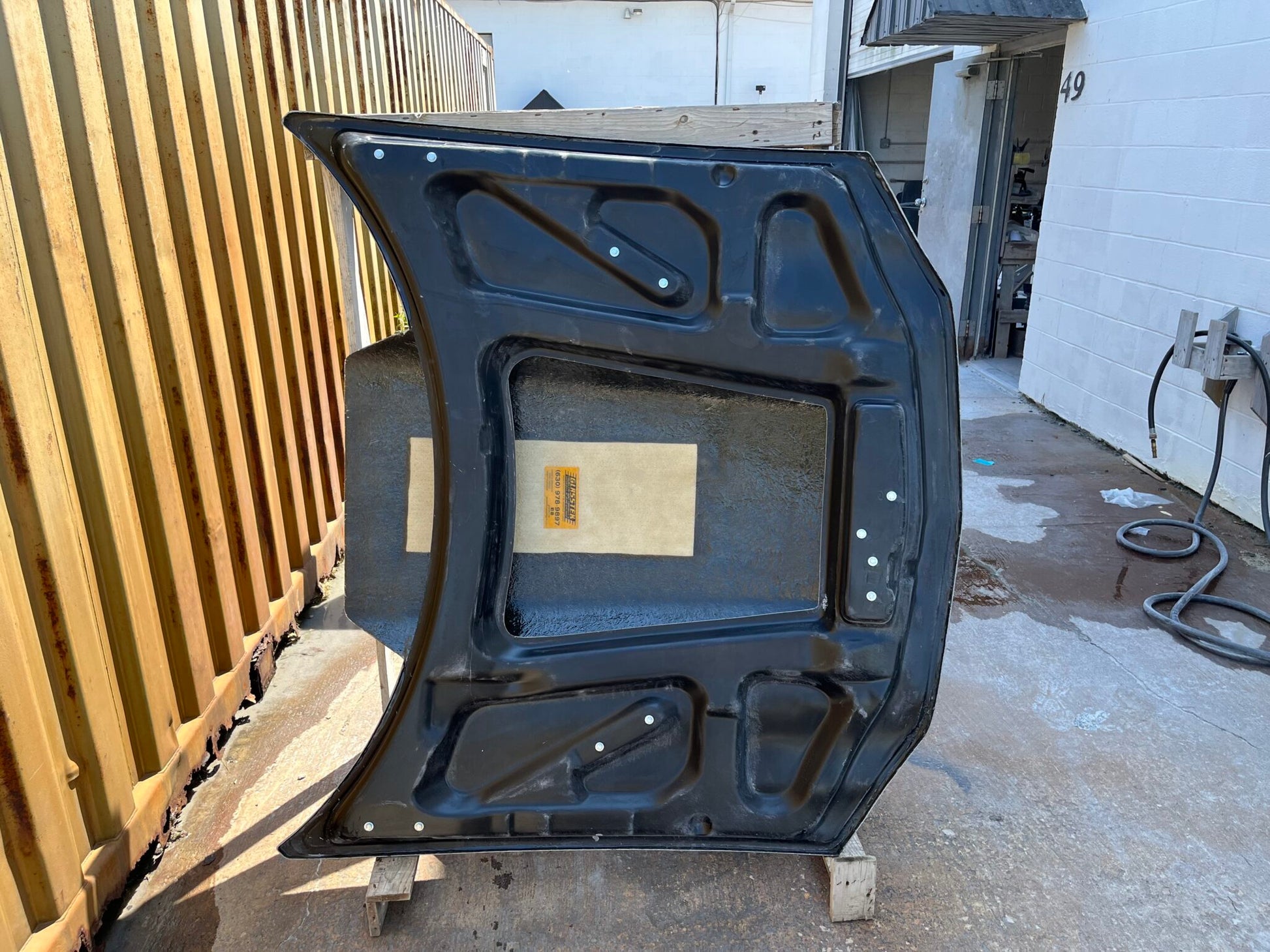 1998-2002 Camaro 5" Sunoco / Bubble Style Bolt-On Fiberglass Hood - Glasstek H1375 - view 4