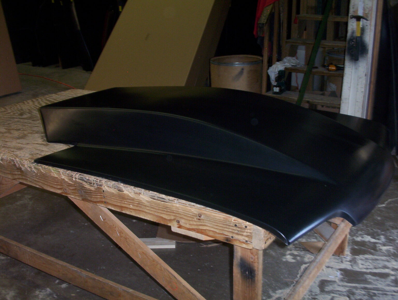 1987-1993 Mustang 6" Pin-On Fiberglass Hood With Cowl Induction Scoop Extended To Windshield - Glasstek H9081 - view 3