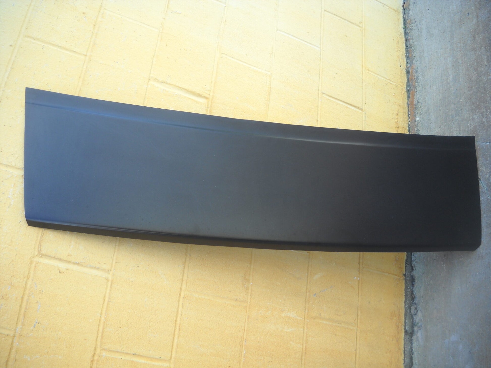 1982-1992 Fiberglass Camaro Pin-On Hatch Piece - Glasstek T1016 product image