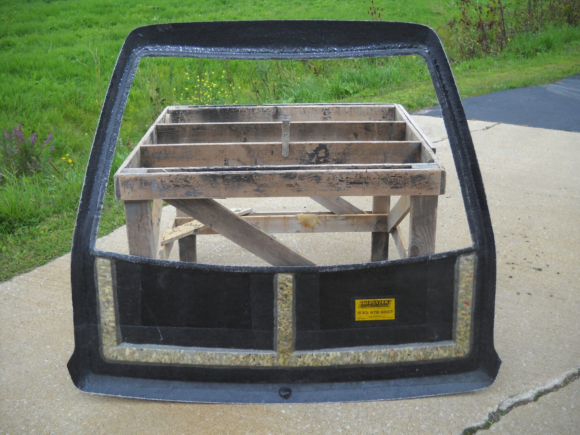 1979-1993 Fiberglass Mustang Pin-On Hatch - Glasstek T9005 - view 2
